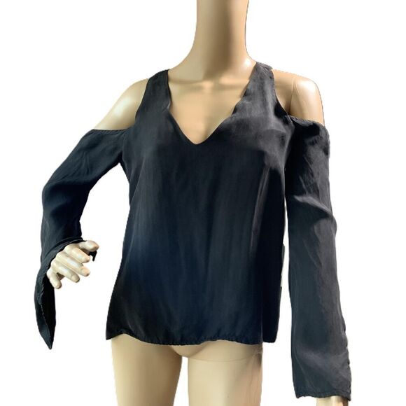 Line + Dot Black Cold Shoulder Long Sleeve V-Neck Coquette Womens Blouse Small - Picture 1 of 11